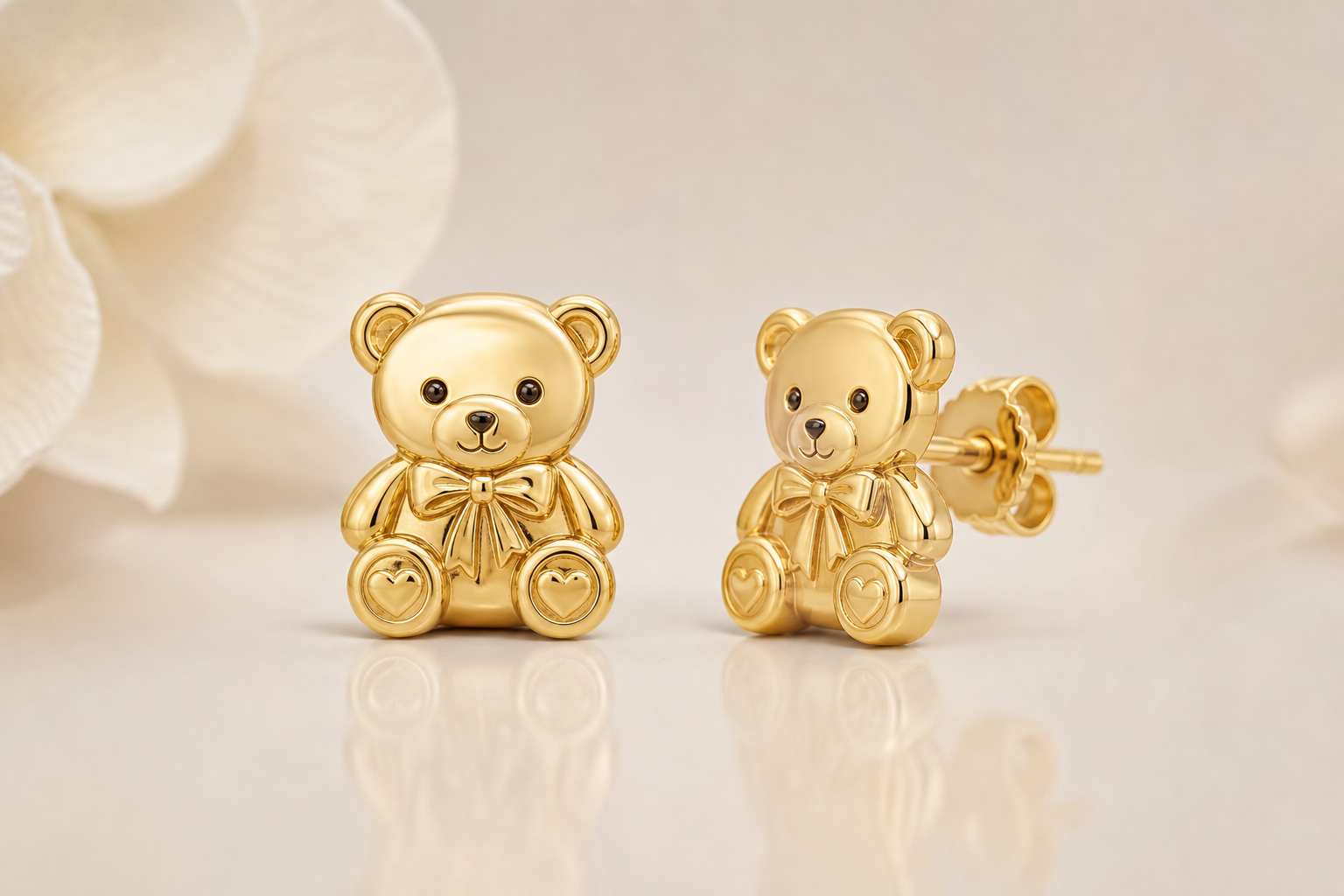 Teddy Bear Gold Studs